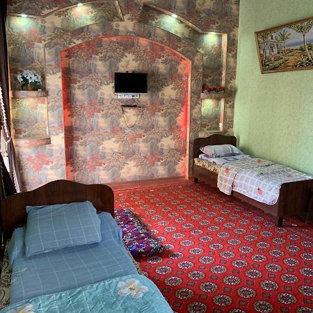 Muharram Homestay In The Neighborhood Of The Registan Square, 家族 ゲストハウス Samarkand Exterior photo