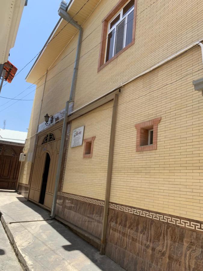 Muharram Homestay In The Neighborhood Of The Registan Square, 家族 ゲストハウス Samarkand Exterior photo