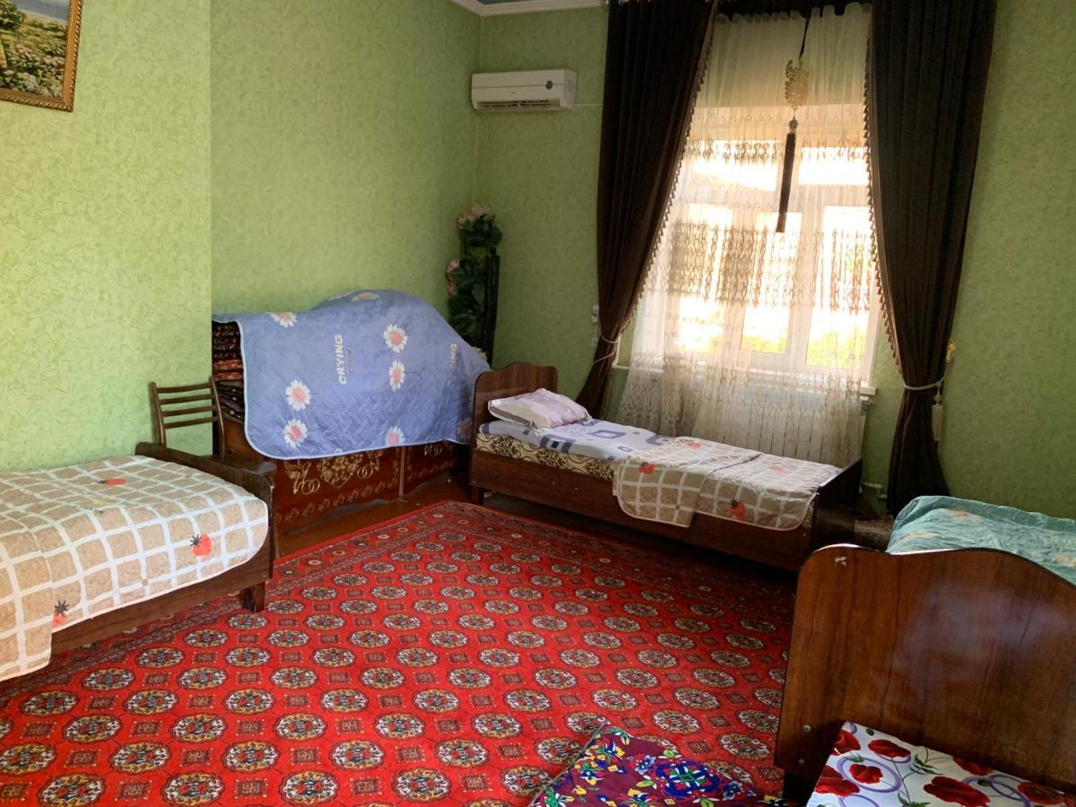 Muharram Homestay In The Neighborhood Of The Registan Square, 家族 ゲストハウス Samarkand Exterior photo