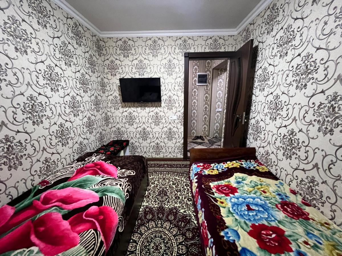 Muharram Homestay In The Neighborhood Of The Registan Square, 家族 ゲストハウス Samarkand Exterior photo